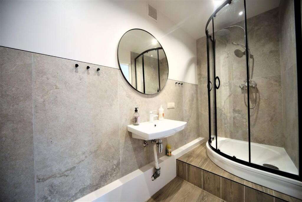 Two Bedroom / Old Town With Private Terrace 리가 외부 사진