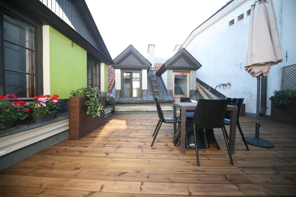 Two Bedroom / Old Town With Private Terrace 리가 외부 사진